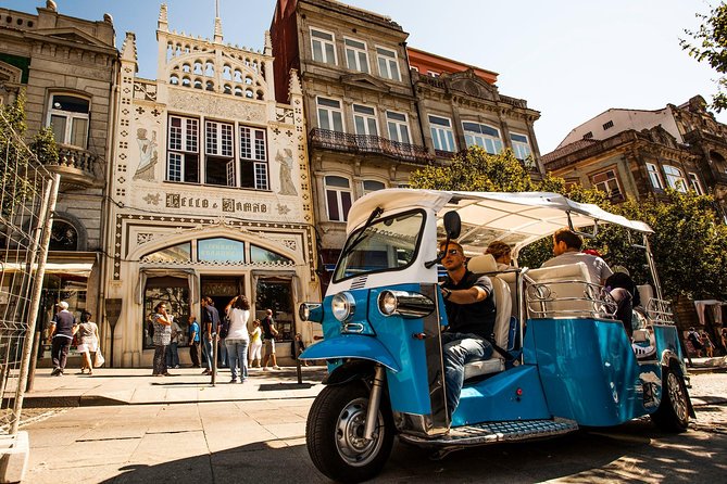 Porto Half-Day Private Tour with Tuk Tuk and Lello Bookstore - Key things to know before you go