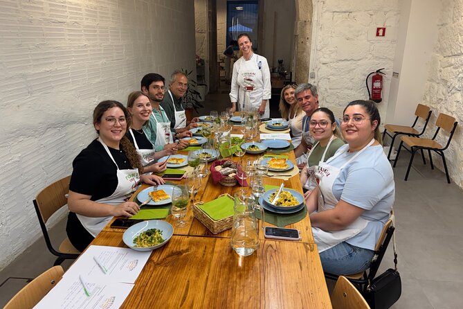 Porto Hands On Cooking Class-3 course-wine included-trained chef - Where you meet and how the session runs