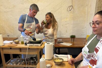 Porto Hands On Cooking Class-3 course-wine included-trained chef - The hands-on format: cooking stations that actually work