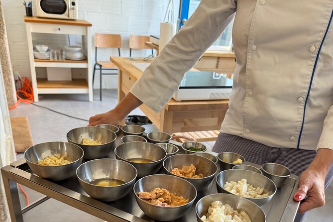 Porto Hands On Cooking Class-3 course-wine included-trained chef - Wine and drinks pairing: what you’ll actually taste