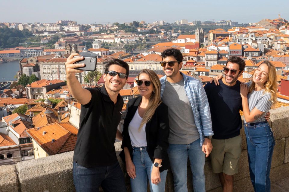 Porto: Helicopter Ride, Guided Walking Tour & River Cruise - Douro River Cruise: Under Dom Luís I Bridge and Past the City’s Layers