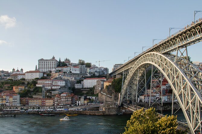 Porto Highlights the Original Walking Tour - Starting at the Bishop’s Statue by Clérigos Tower