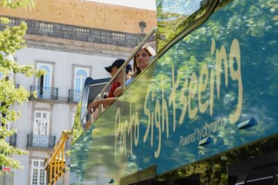 Porto Hop On Hop Off Bus Tour with Wine tasting & Night tour - Gaia, viewpoints, and the Port wine tasting stops