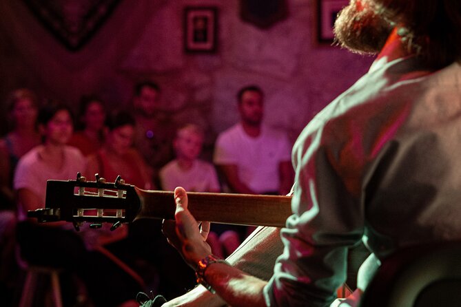 Porto: Live Portuguese Fado Experience with Port Wine - Fado na Baixa’s Small Auditorium and What That Means for You