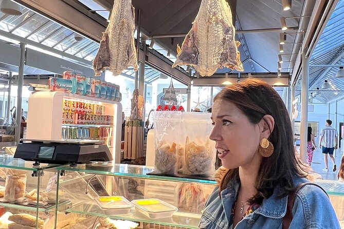 Porto Local Market Visit & Cooking Class / Showcooking - Wine pairing in Porto: local pours with your courses