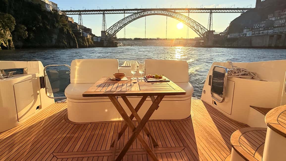 Porto: Luxury 6 Bridges Yacht Cruise with Wine & Snacks - It’s “luxury” in the practical way: comfort, viewing angles, and photo time