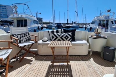 Porto: Luxury Yacht Cruise on the Douro River and Estuary Reserve - The Douro River Leg: Bridges and Big Porto Views
