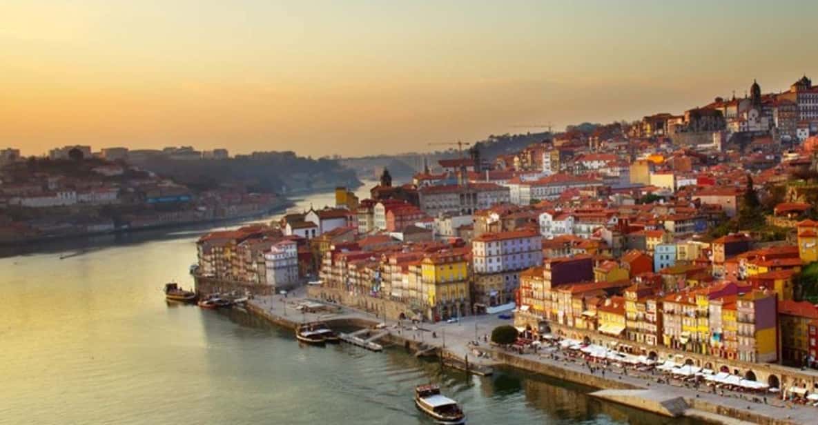 Porto: Port Wine Tour with 7 Port Tastings - Stop 1 in Gaia: the museum and cellar visit that makes port click