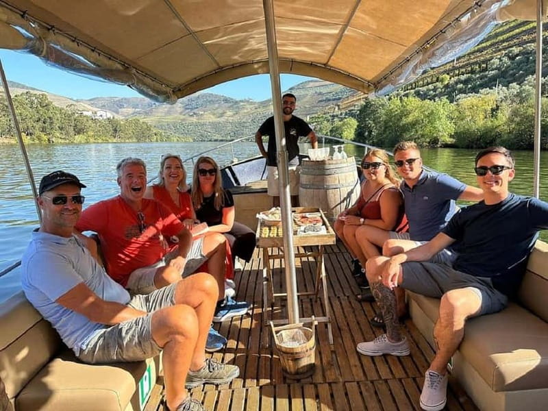 Porto: Premium Douro Valley Small-Group Tour, Cruise & Lunch - From Teatro Sá da Bandeira to the Douro: How the Day Starts