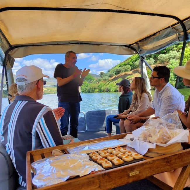 Porto: Premium Douro Valley Small-Group Tour, Cruise & Lunch - Which Kind of Traveler Will Love This Douro Day?