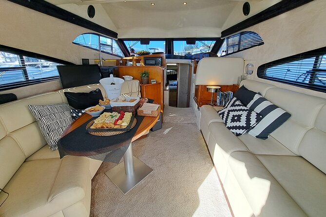 PORTO : Premium Yacht Tour – 6 Bridges & Douro Estuary Reserve - Dom Henrique Bridge, Maria Pia, São João, and Freixo: Bridge-by-Bridge Scenery