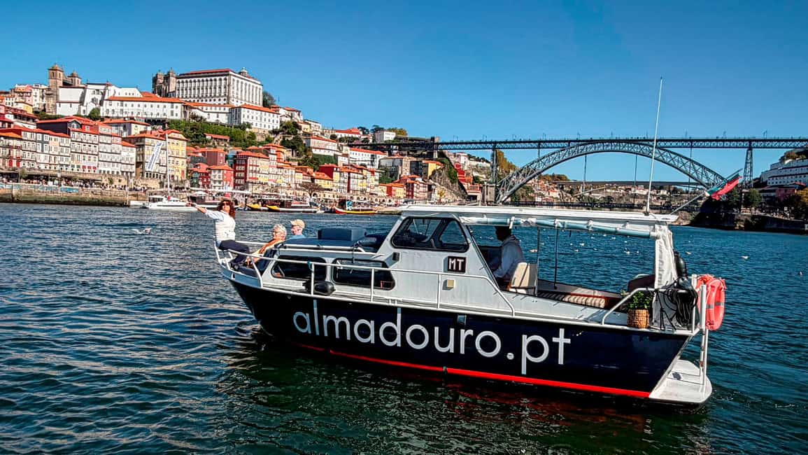 Porto: Private Douro River Cruise – 6 Bridges & Sunset - What you get: welcome drink, tasting board, and Port toast