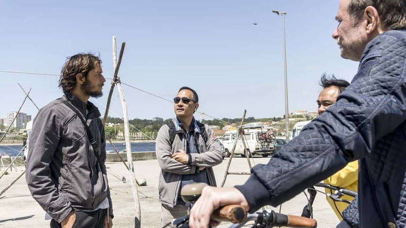 Porto Private E-Bike Tour: Douro River, Parks & Beaches - Felgueiras Lighthouse and Homem do Leme beach: where the route turns scenic