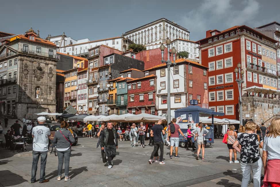 Porto: Private & Flexible Walking Tour in Historic Center - Ribeira to São Francisco: River Walk Rhythm and Stone Details
