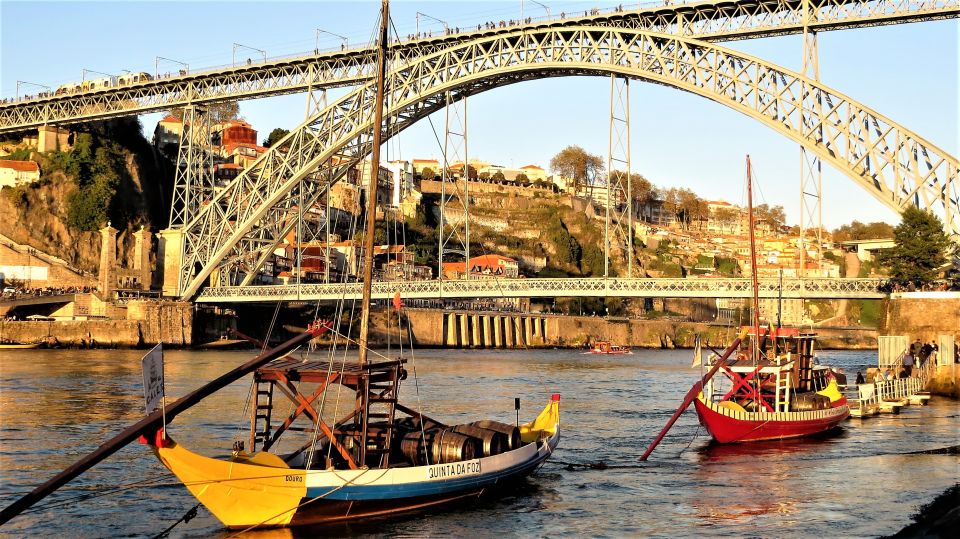 Porto: Private Sail on Douro River (Sunset Time Available) - Sailing out of Porto: Ribeira views and the sea-breeze reset