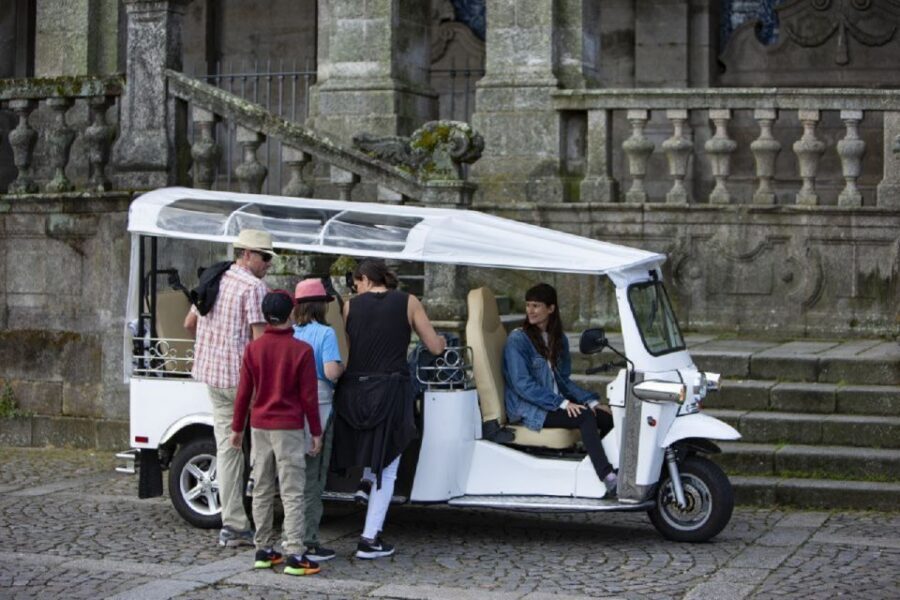 Porto: Private Sightseeing Tour by Electric Tuk Tuk - How the Electric Tuk-Tuk Makes Porto Easier