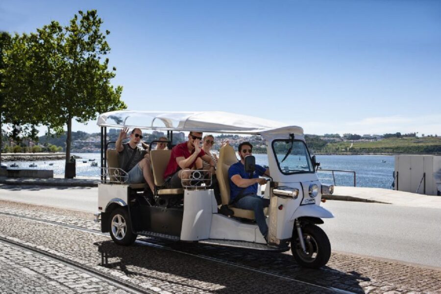Porto: Private Sightseeing Tour by Electric Tuk Tuk - Serra do Pilar: Monastery Views That Feel Like a Cheat Code