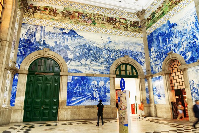 Porto Private Tour from Lisbon with Douro Cruise and Wine Tasting - Livraria Lello and Clérigos Tower: optional, but worth planning