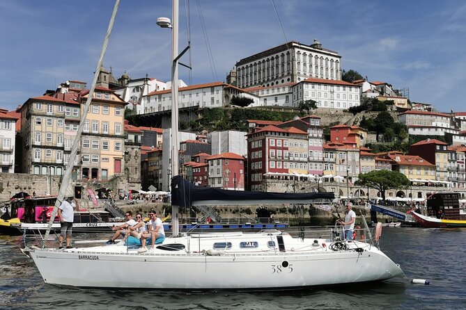 Porto, Private Tour in the Douro and Sea or Sunset - Price and value: how $481.91 per group can make sense