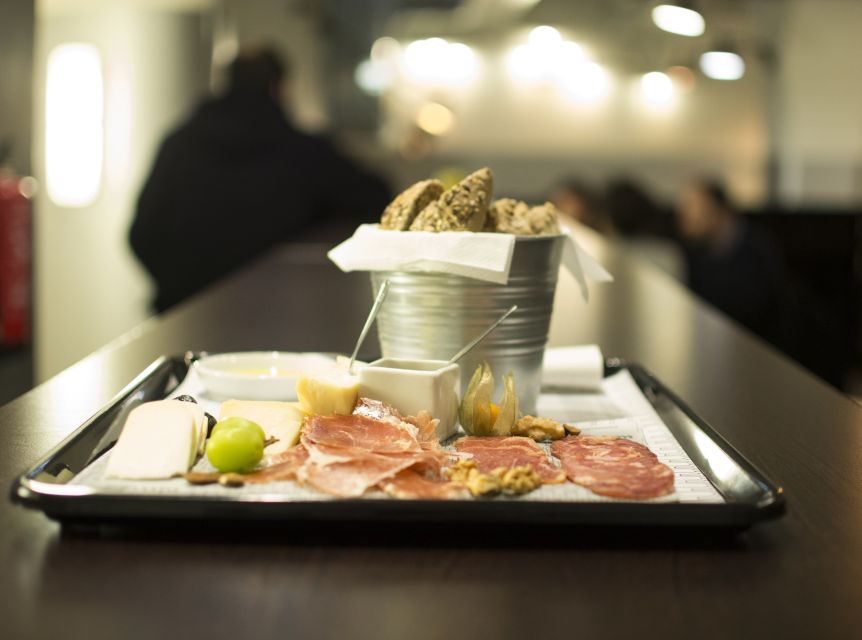 Porto: Private Walking Food Tour with Tastings - The hillside history walk, from landmarks to XII-century buildings