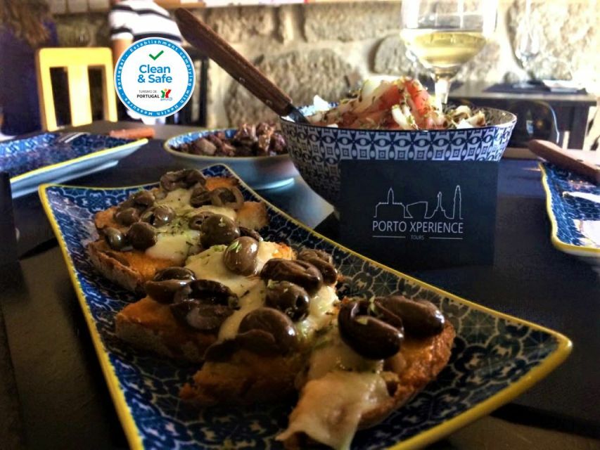 Porto: Private Walking Food Tour with Tastings - From historical neighborhoods to a Douro River tapas meal