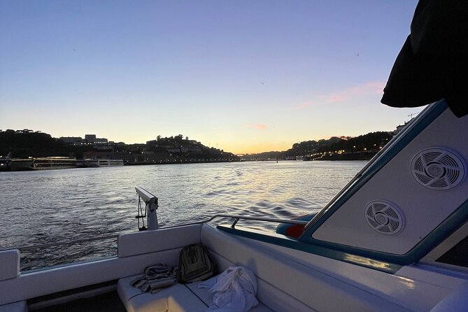 Porto: Private Yacht Cruise with Local Wine, Snacks and 6 Bridges - Your Six Bridges, One River: The Main Event