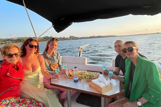 Porto: Private Yacht Cruise with Local Wine, Snacks and 6 Bridges - Wine, Snacks, and That Relaxed Yacht Tempo