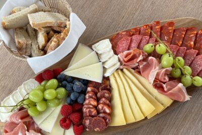Porto: Private Yacht Experience with Local Wines & Snacks - Getting On Board at Marina do Freixo: Start Smooth, Not Stressy