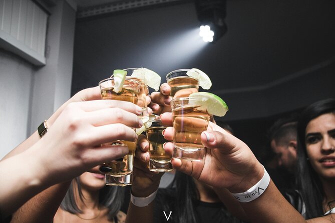 Porto Pub Crawl With Unlimited Beer - The bar portion: how the drinking games shape the night