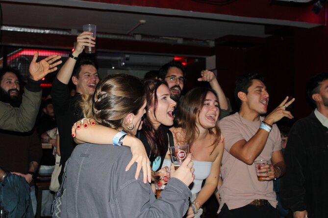 Porto Pubcrawl: 5h,7 Drinks,4 bars &Skip the line Club Entry - 7 drinks, bottled water, and what to expect from the bar math
