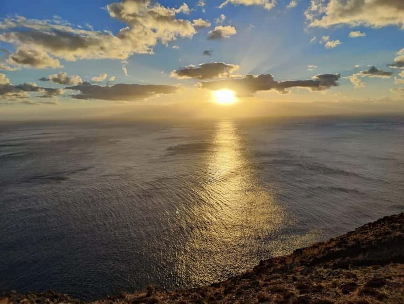 Porto Santo: Island Highlights 4x4 Tour with Hotel Transfers - Vila Baleira pass-by and the final vehicle time