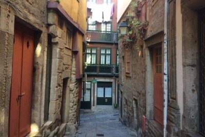 Porto Small Group Walking Tour with Lello Bookshop - Avenida dos Aliados: Art Nouveau and Deco With a Guide’s Eye
