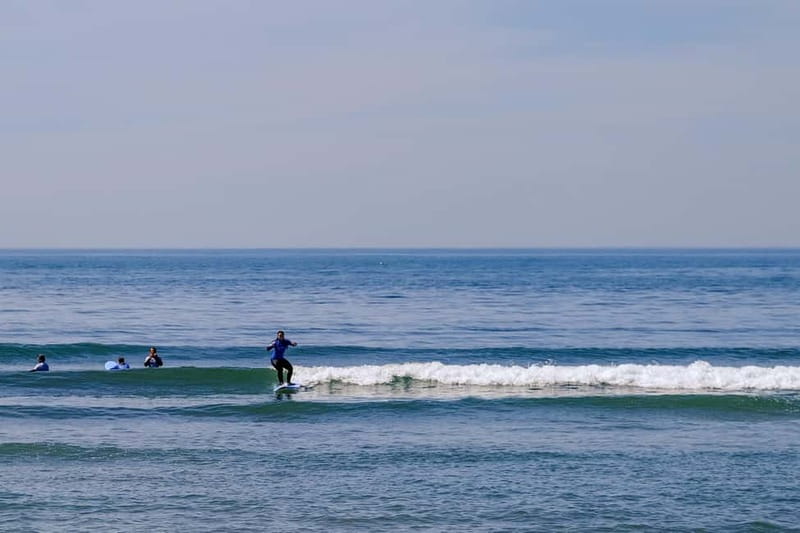 Porto: Surf Lessons with transfer at Porto Surf School - What you actually get in the water: gear, coaching, and feedback