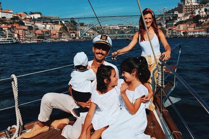 Porto: Tour on the Douro River in a Classic Boat - The Big Signature Moment: Passing Porto’s Iconic Bridge by Sailboat