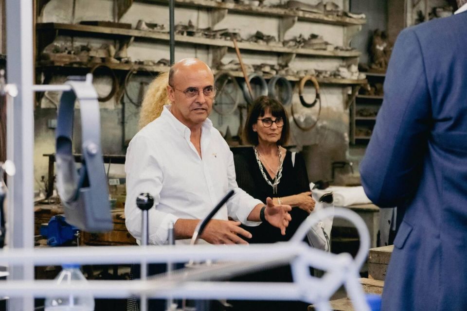 Porto: Tour to the world of silver in a century-old workshop - Hands-on goldsmithing: casting, molding, and chiseling