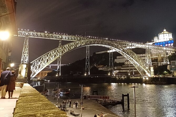 Porto, unveiling the city | walking tour | city gems - What’s the potential downside of this style of tour?