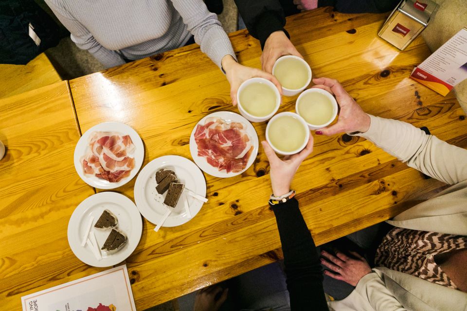 Porto: Walking Dinner Tour with Family-Owned Restaurants - Who this tour fits best (and who should skip it)
