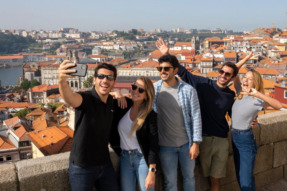 Porto: Walking Tour, Lello Bookshop, Boat and Cable Car - Where You Meet and How the Walk Unfolds