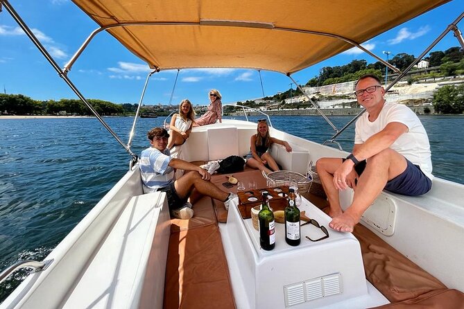 Porto:Douro River boat tour under the 6 bridges - What you actually do on the water: the 2-hour flow