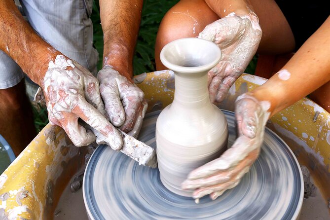 Pottery workshop in the Algarve - Where you go: Silves studio timing, meeting point, and why 3:00 pm works