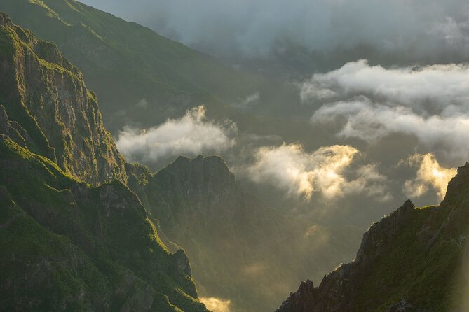 PR1 Sunrise Pico do Arieiro Self-Guided Hiking Transfer - The Group Size and Why It Feels Less Stressful