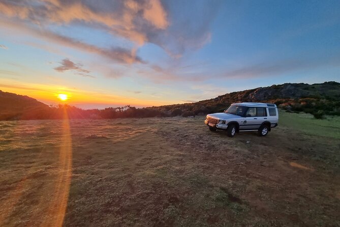 Private 4x4 Jeep Full Day Porto Moniz or Santana - East Tour: Pico do Areeiro, Ribeiro Frio greens, and Santana’s crafts