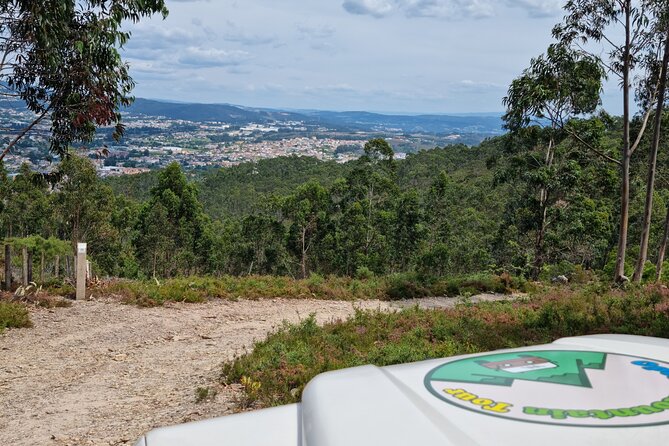 Private 4x4 Mountain Tour from Porto - Stop 1 on Rua Paupério de Sousa: Cookie Shop in Ten Minutes