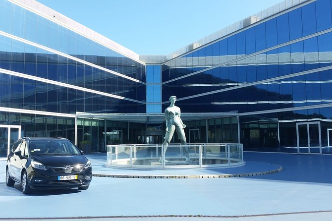Private Airport Transfer from Lisbon to Cascais, Sintra & Estoril - Luggage Rules, Seats, and Small Constraints to Plan Around