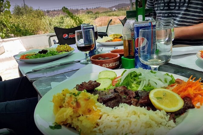 Private Algarve Tour with Typical Lunch, pax min. 2. - The Guide and Vehicle: How the Day Actually Feels