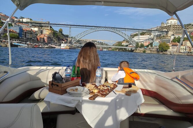Private Boat Tour 6 Bridges and Ribeira option Sunset up to 6px - Rail Bridges of Porto and Gaia: D. Maria Pia to São João
