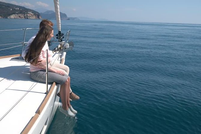 PRIVATE BOAT TOUR Lisbon - Price and Value: Why $270.32 Can Make Sense