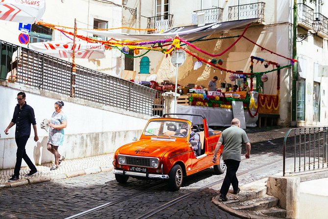 Private City Kickstart Tour: Lisbon - Baixa viewpoints and Lisbon Cathedral’s Romanesque austerity