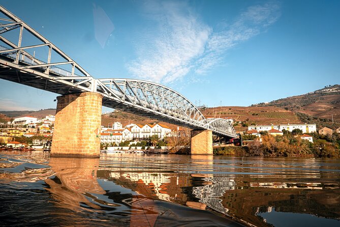 Private Douro Valley Tour: Boutique Winery & River Cruise - Porto to the Douro Valley: the convenience win that changes everything
