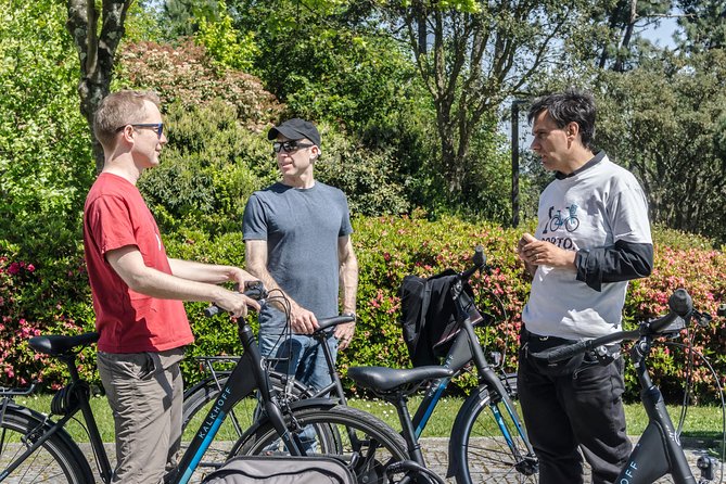 Private e-Bike Tour in Porto – Explore Riverside, Beaches & Parks - Big city parks, the Douro mouth, and back toward Ribeira